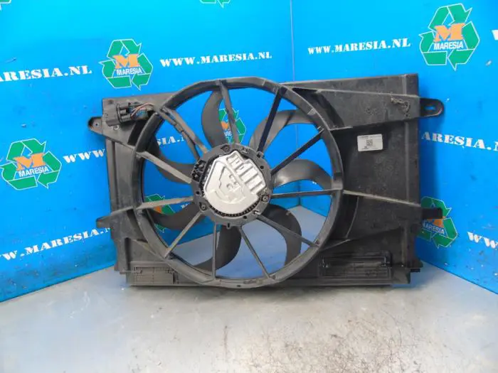 Cooling fans Opel Astra