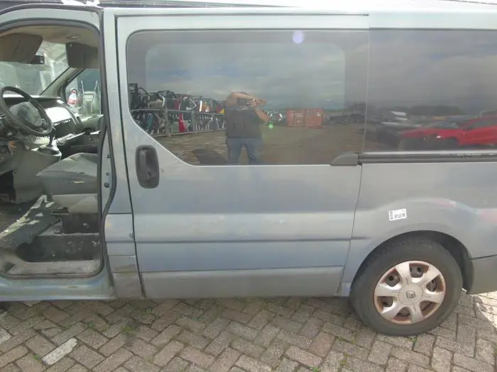 Sliding door, left Renault Trafic