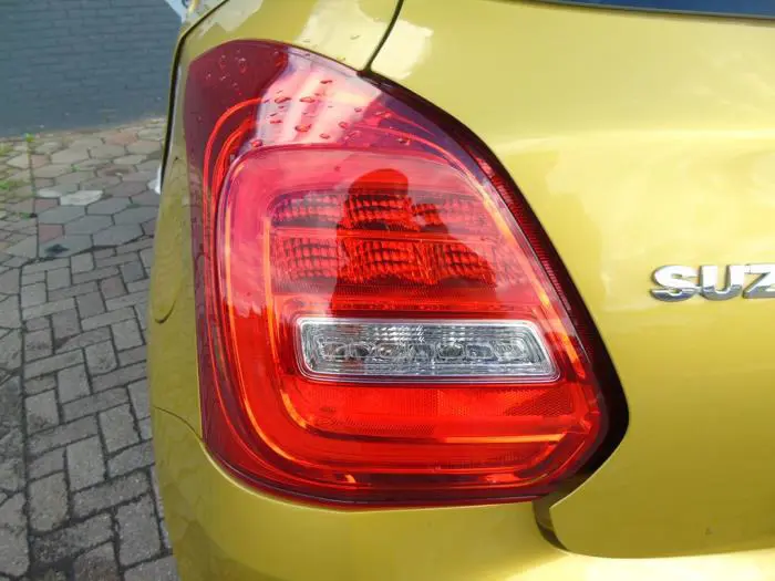 Taillight, left Suzuki Swift