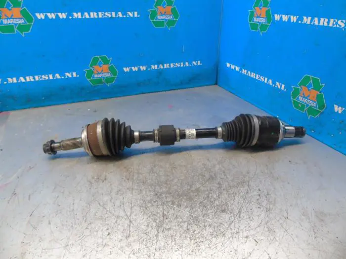 Front drive shaft, left Toyota Corolla