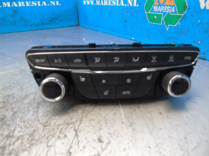 Heater control panel Opel Astra