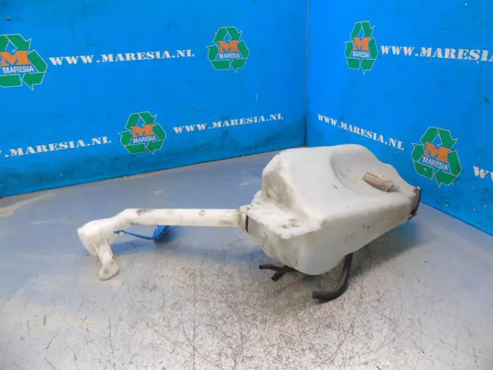 Ruitensproeiertank voor Nissan Qashqai+2