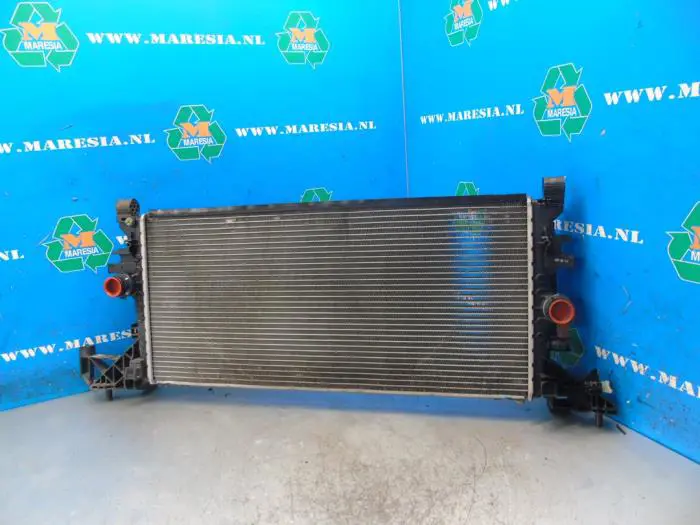 Radiator Opel Astra