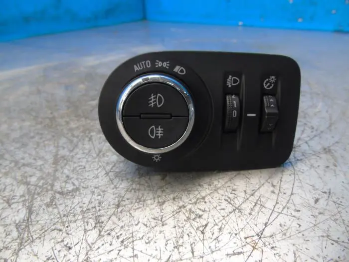 Light switch Opel Astra