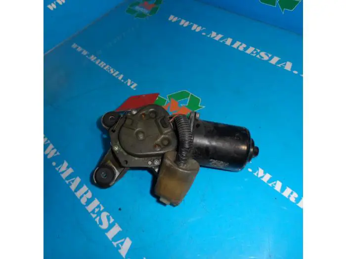 Front wiper motor Nissan Sunny