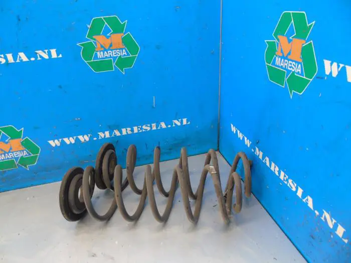 Rear coil spring Audi A3