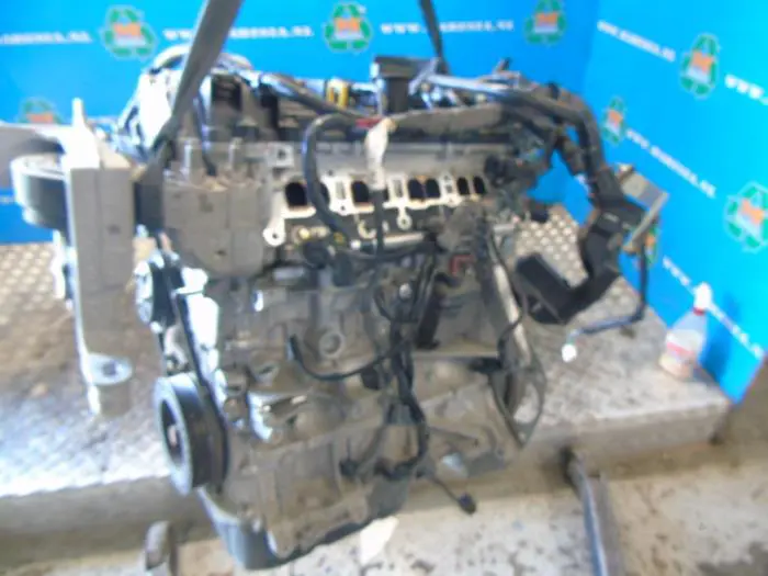 Engine Mazda 2.