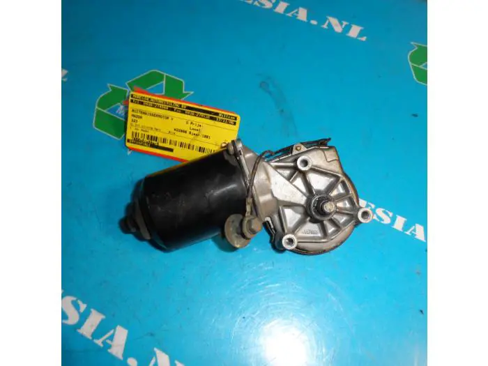 Front wiper motor Mazda 323