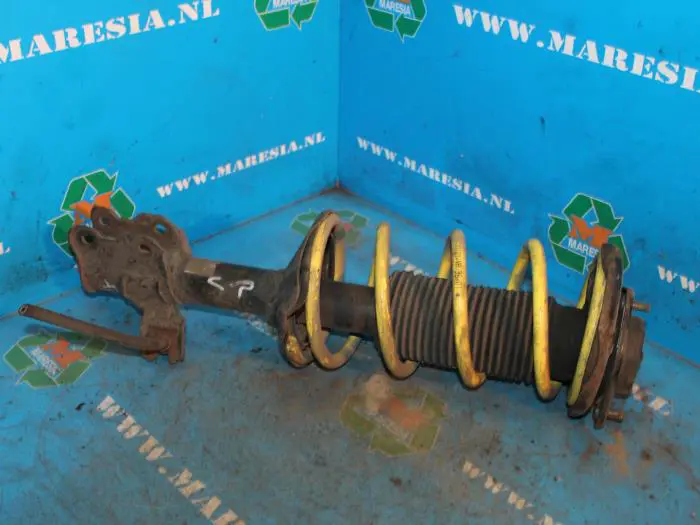 Front shock absorber rod, right Nissan Sunny