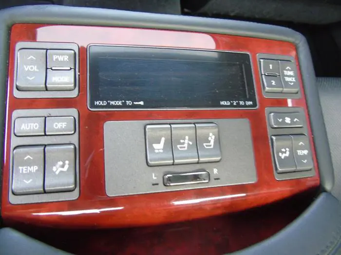 Heater control panel Lexus LS 600H