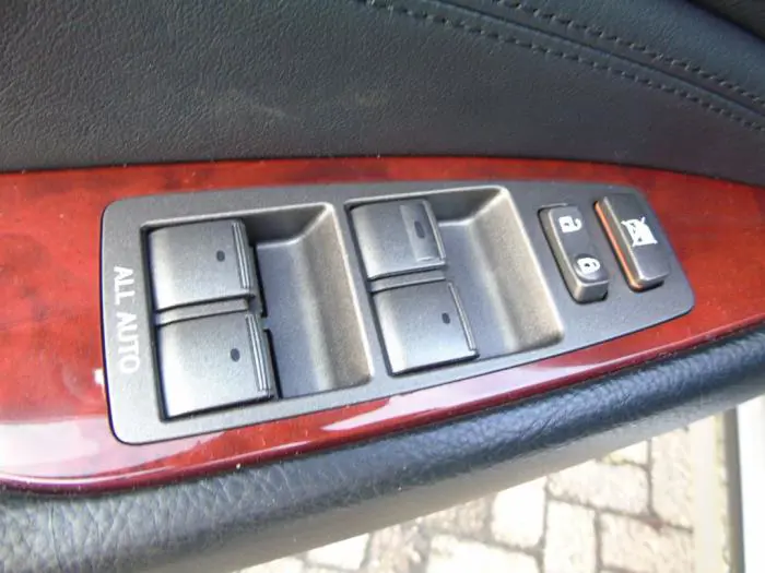 Multi-functional window switch Lexus LS 600H