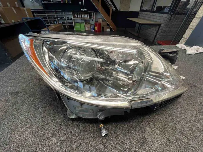 Headlight, right Lexus LS 460