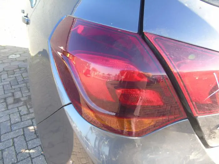 Taillight, left Opel Astra