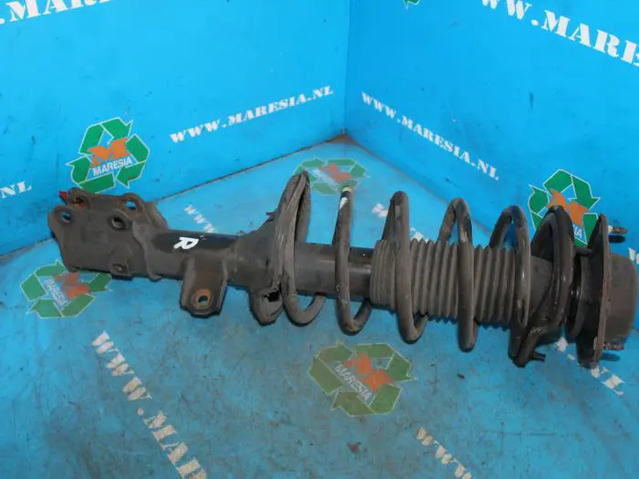 Front shock absorber rod, right Hyundai Getz