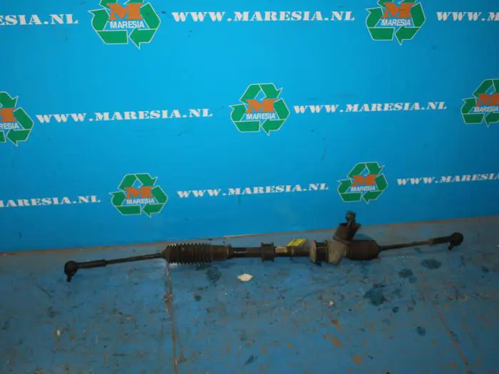 Steering box Nissan Sunny