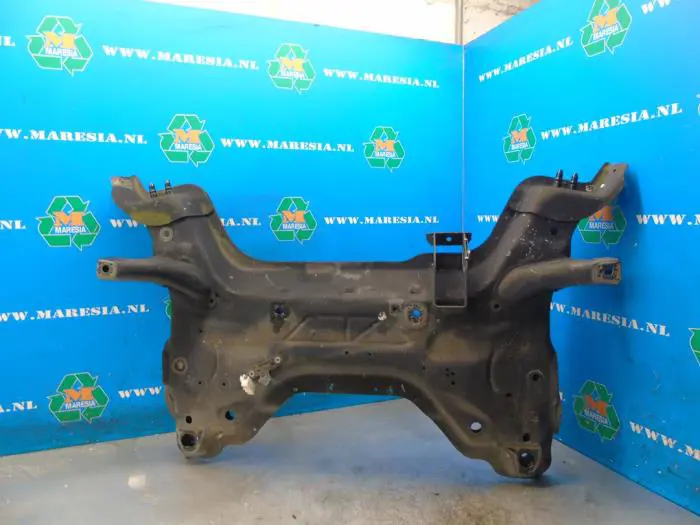 Subframe Peugeot 3008