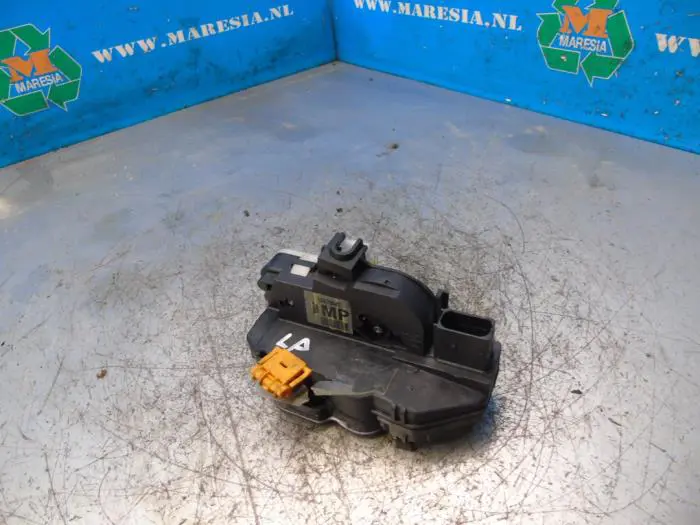 Rear door lock mechanism 4-door, left Opel Mokka