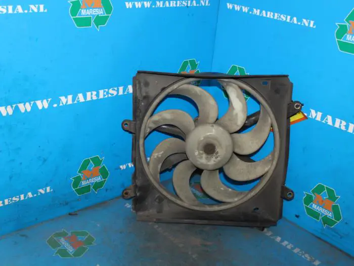 Cooling fans Toyota Carina