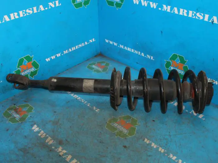 Front shock absorber rod, right Volkswagen Passat