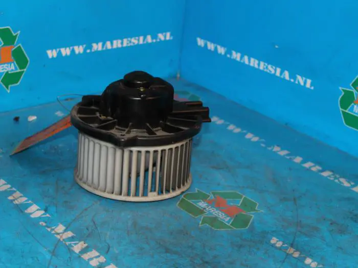 Heating and ventilation fan motor Mazda MX-3