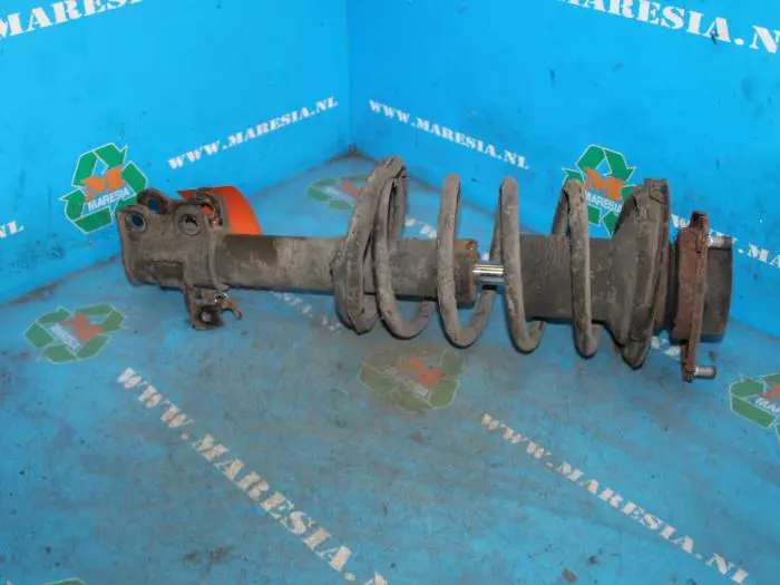 Front shock absorber rod, right Toyota Carina