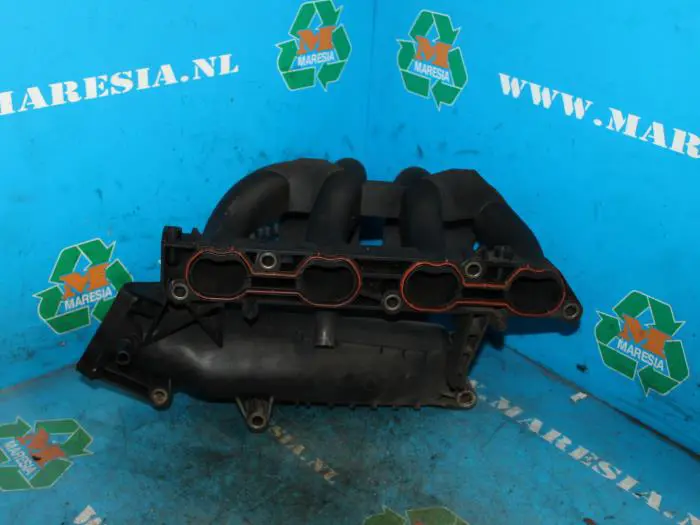 Intake manifold Ford Focus