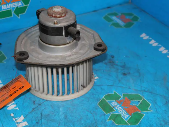 Heating and ventilation fan motor Daewoo Nubira