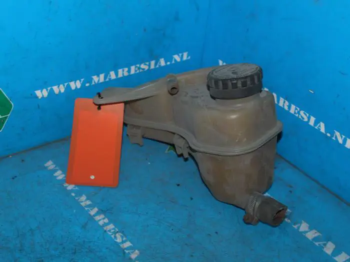 Expansion vessel Opel Vectra