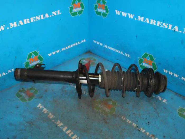 Front shock absorber rod, right Toyota Aygo