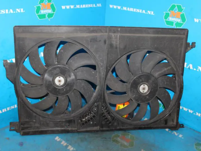 Cooling fans Opel Signum