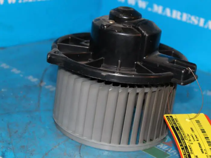 Heating and ventilation fan motor Toyota Yaris