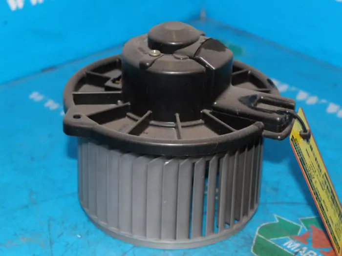 Heating and ventilation fan motor Toyota Yaris