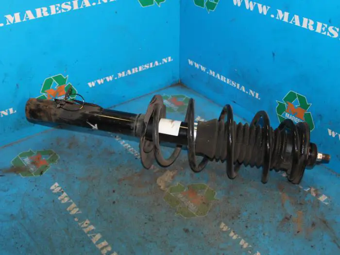 Front shock absorber rod, right Toyota Aygo