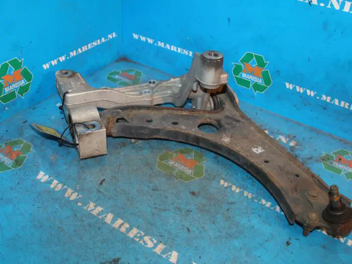 Front lower wishbone, right Seat Leon