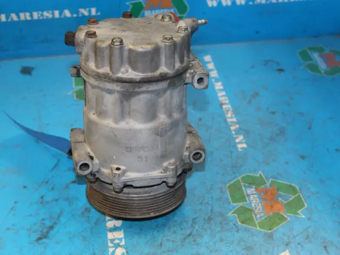 Air conditioning pump Peugeot 307