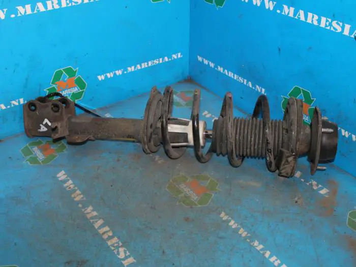 Rear shock absorber rod, left Daewoo Nubira