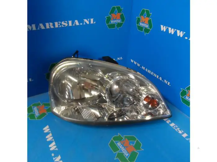 Headlight, right Daewoo Nubira