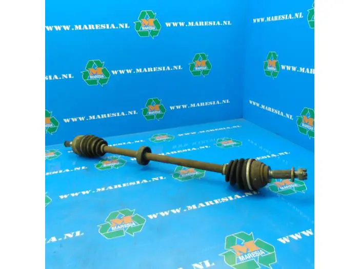 Front drive shaft, right Hyundai Coupe