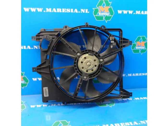 Cooling fans Nissan Kubistar