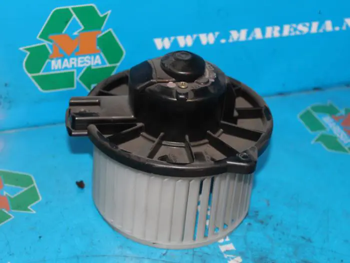 Heating and ventilation fan motor Toyota Yaris