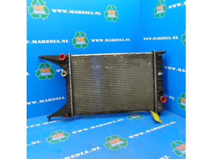 Radiator Opel Omega