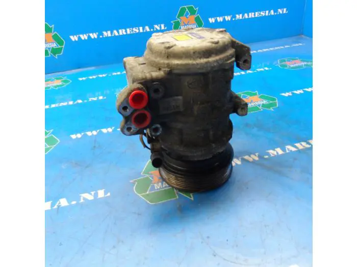 Air conditioning pump Kia Cerato