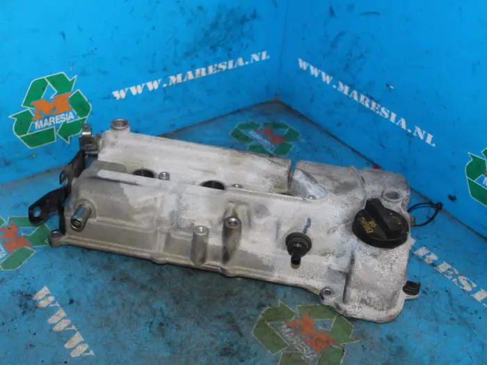 Rocker cover Suzuki Alto