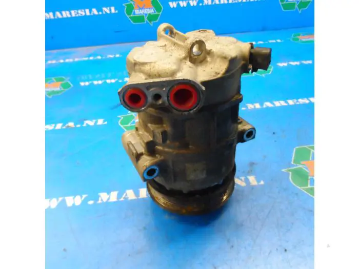 Air conditioning pump Opel Corsa