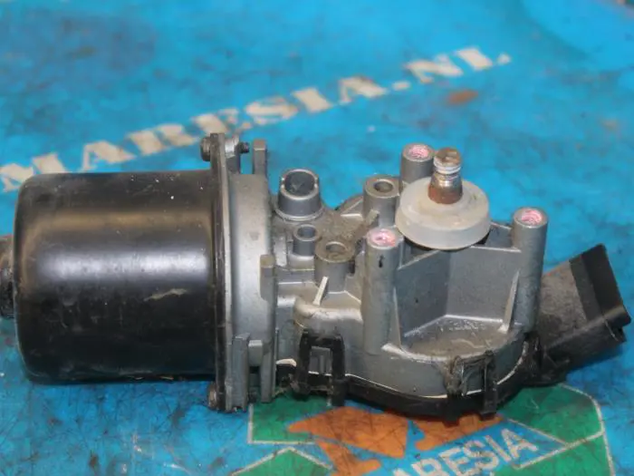 Front wiper motor Nissan Kubistar