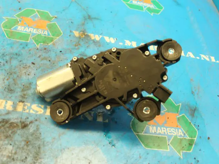 Rear wiper motor Ford Focus