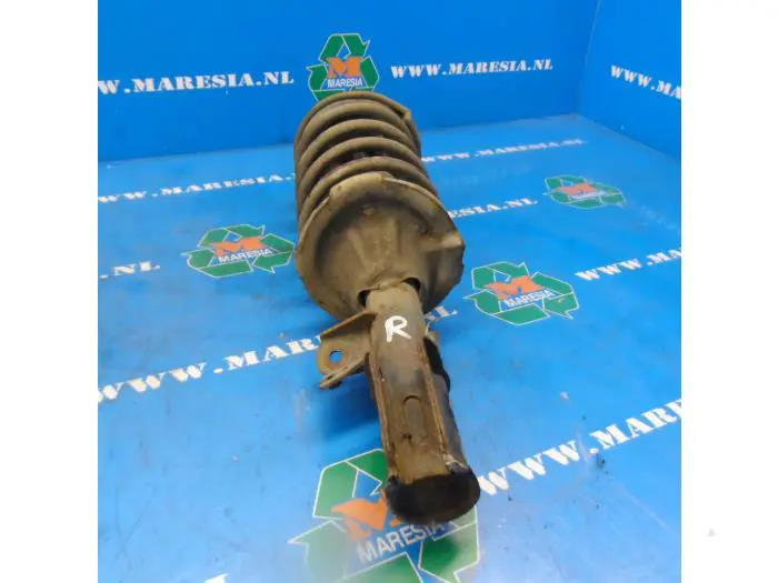 Front shock absorber rod, right Hyundai I10