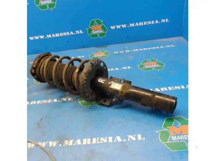 Front shock absorber rod, right Skoda Fabia