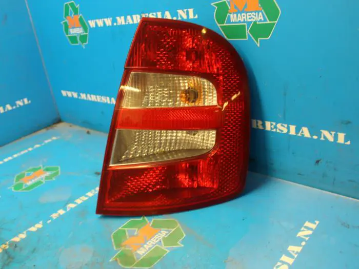 Taillight, right Skoda Fabia