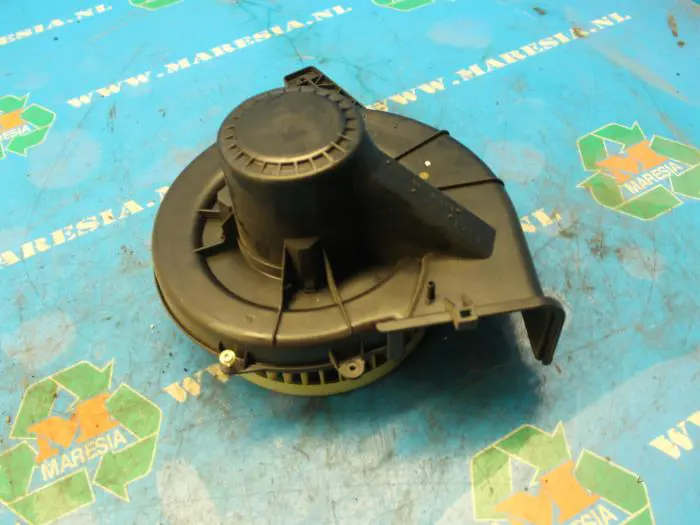 Heating and ventilation fan motor Skoda Fabia